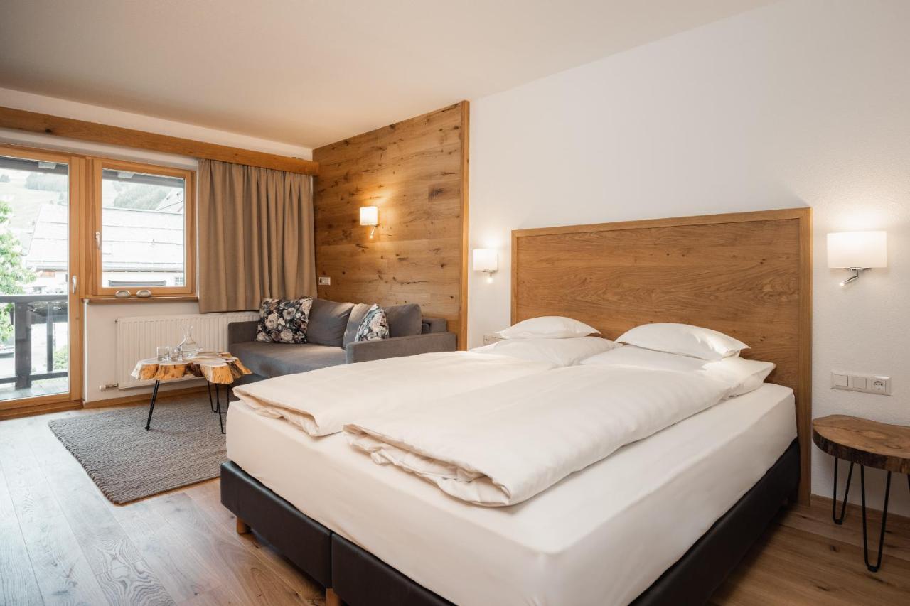 Jochum Hotel Garni ฟิสส์ ภายนอก รูปภาพ